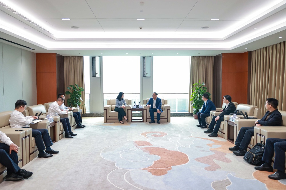 中国移动浙江公司党委书记、、、董事长、、、总司理杨剑宇-网站新闻2