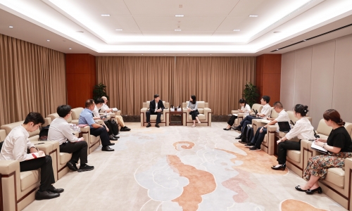 招商银行杭州分行副行长廖壮一行莅临腾博会官网调研