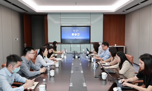 邮储银行总行公司部处长祁蕾莅临腾博会官网调研