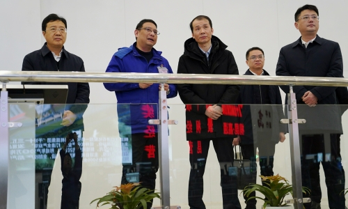 南通市委常委、、市纪委书记、、市监委主任姜东莅临腾博会官网嘉通走访慰问