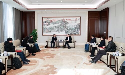 招商银行杭州分行副行长孙文勇一行莅临腾博会官网调研