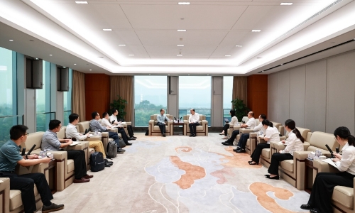 国家开发银行浙江省分行行长杨志明莅临腾博会官网调研