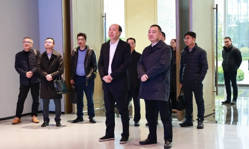 嘉兴市委常委、、常务副市长颜海荣莅临腾博会官网调研